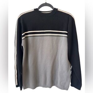 Y2K/90’s Men's Black and Gray Knit Sweater